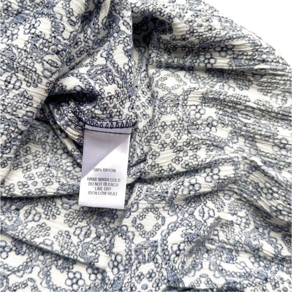 Lulus Mandala Daydream Blue White Print Bell Sleeve Maxi Dress Size M Side Slits - Picture 4 of 5